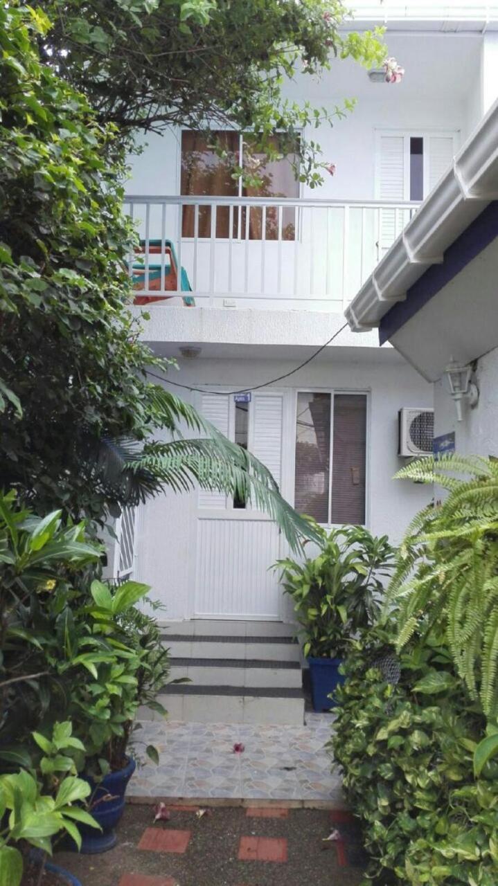 Vianova'S Place Posada Nativa San Andrés Exterior photo